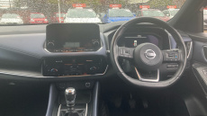 Nissan Qashqai 1.3 DiG-T MH Tekna 5dr Petrol Hatchback